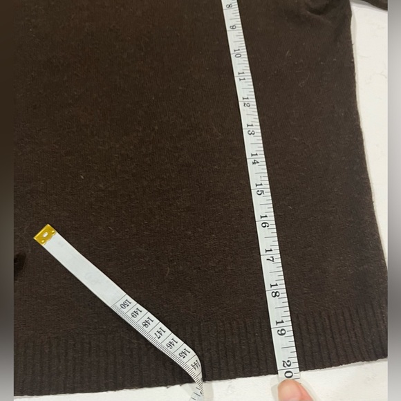 VINTAGE French Connection brown fitted women's turtleneck sweater size M, EUC. - Picture 5 of 6